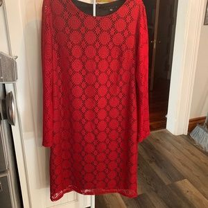 Elegant Red Lace Midi Dress